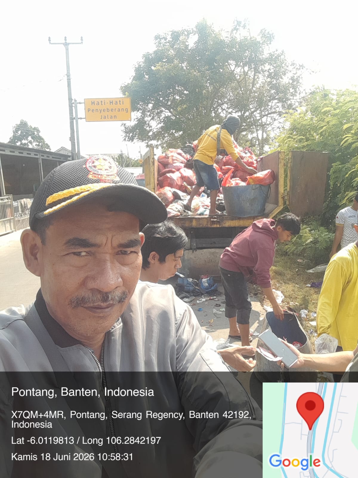giat-hari-ini-kamis-18-juni-2026-pengangkutan-sampah-di-desa-pontang-dan-desa-singarajan-kecamatan-pontang-kabupaten-serang