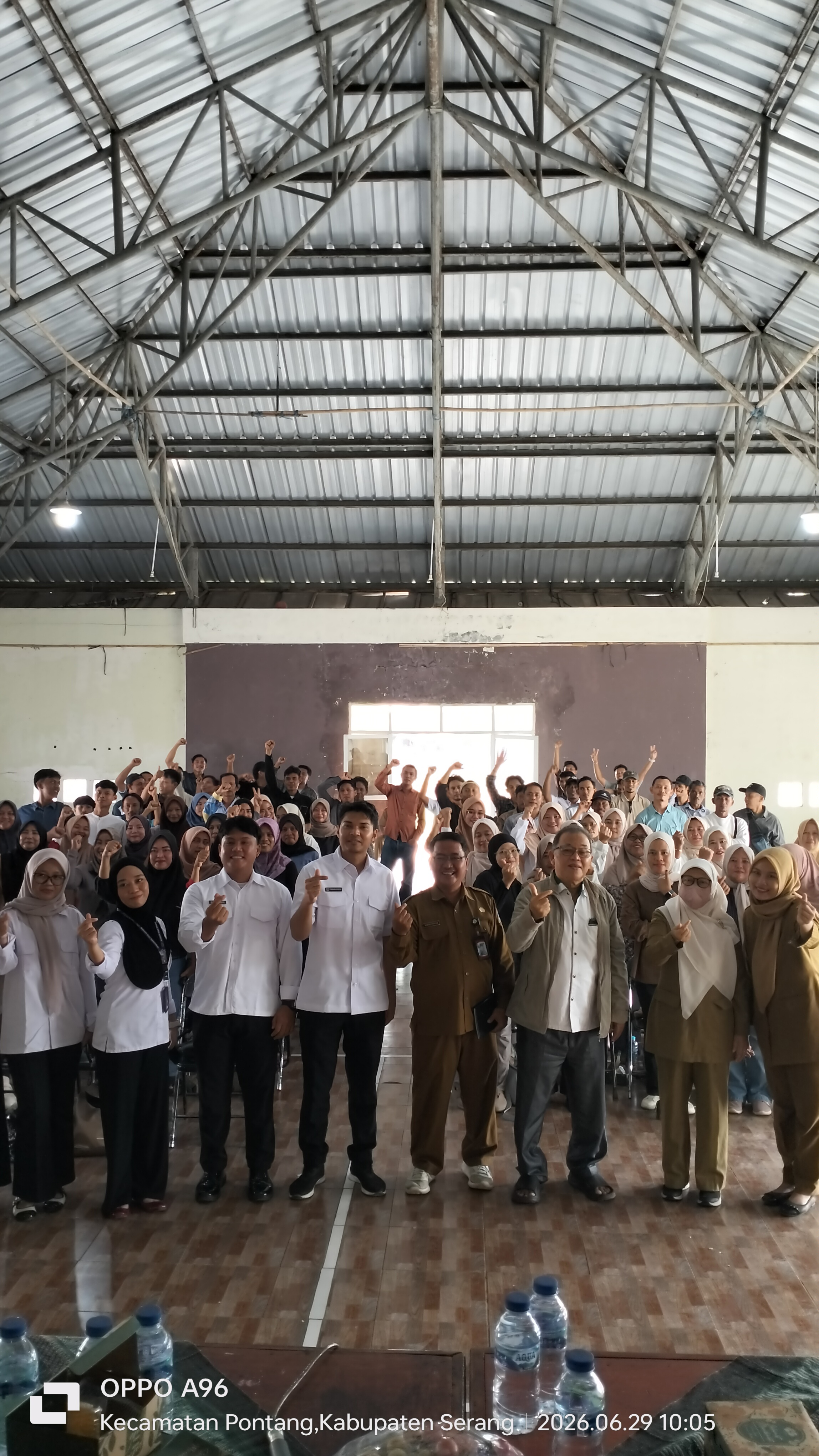 pontang-29-juni-2026-mewakili-plt-camat-pontang-mochamad-agus-s-sosmsi-sekretaris-camat-h-firmansyah-sagmm-membuka-acara-pelatihan-penjamah-pangan-relawan-sppg-serang-pontang-sukanegara-sppg-serang-pontang-linduk-2